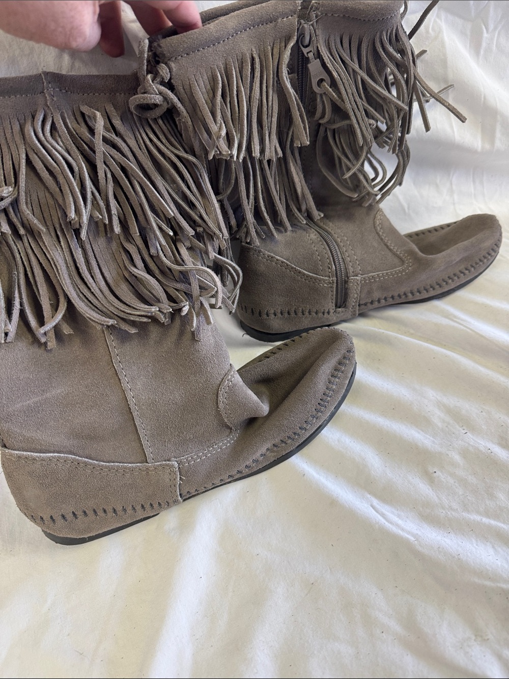 Minnetonka Taupe Suede Fringe Moccasin Boots